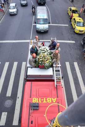 Arlindo Cruz é velado e enterrado no Rio
