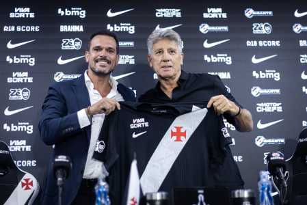 Admar Lopes ao lado de Renato Gaúcho na apresentação oficial do técnico