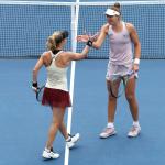 Tênis: Bia Haddad vence e avança nas duplas do WTA 1000 de Pequim