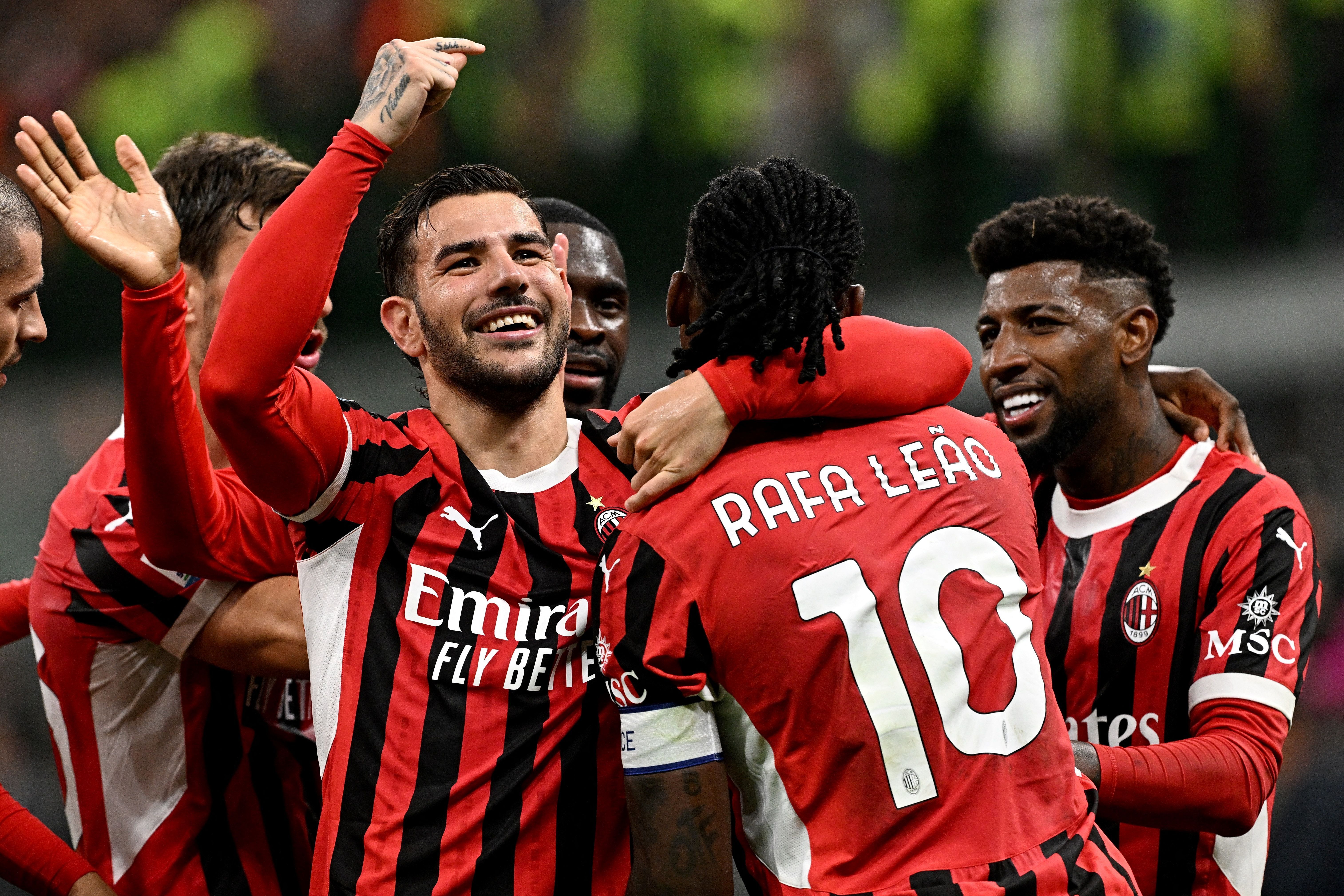 Milan derrota Lecce em casa e alcança terceira vitória seguida no Italiano