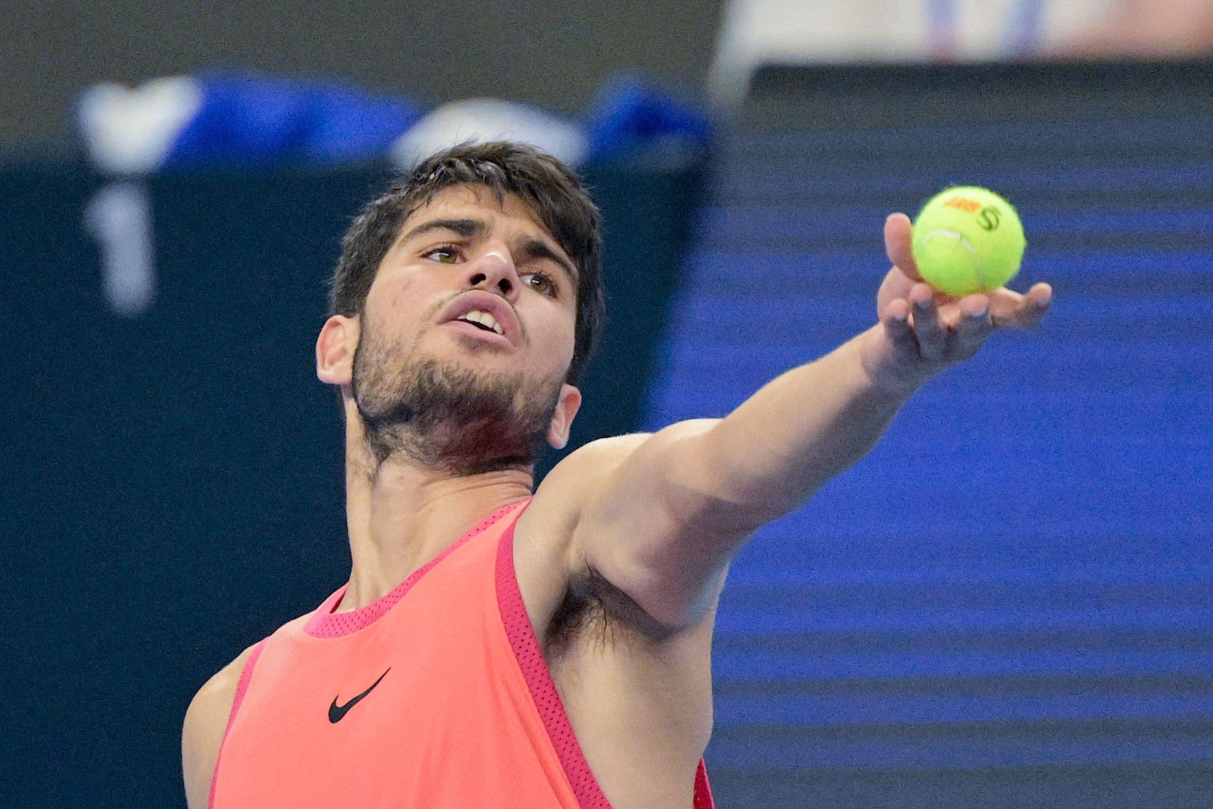 Alcaraz bate holandês e avança às quartas do ATP 500 de Pequim