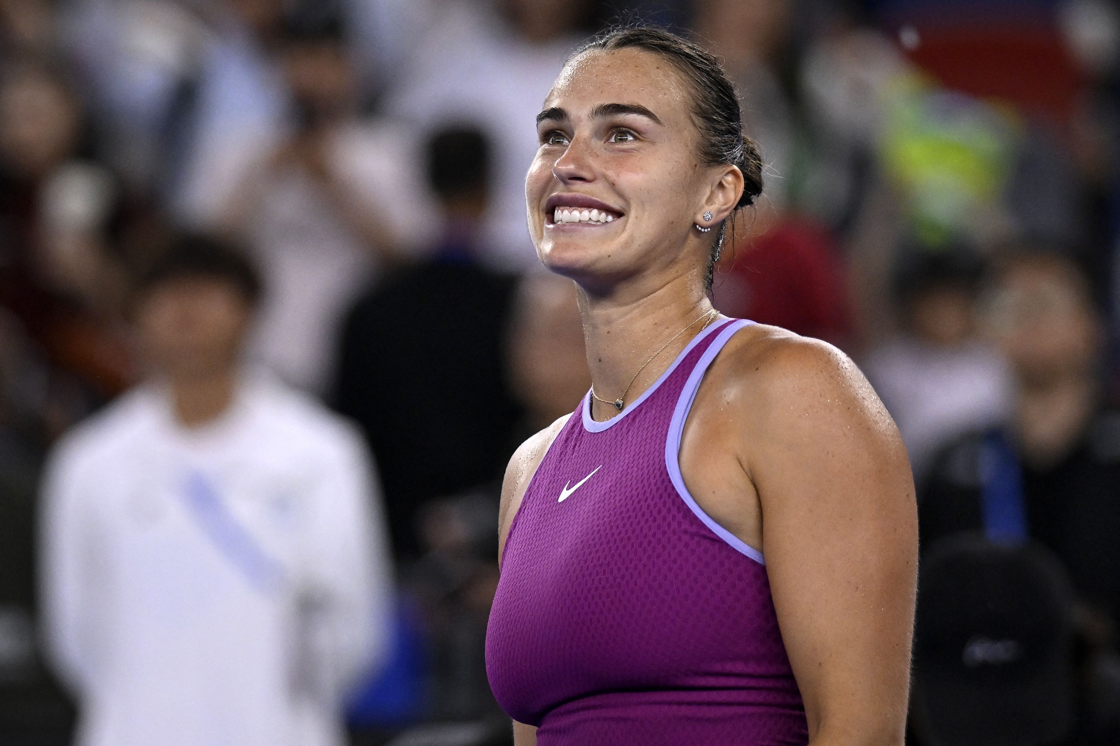 Sabalenka bate Gauff e vai buscar o tri do WTA 1000 de Wuhan contra campeã olímpica