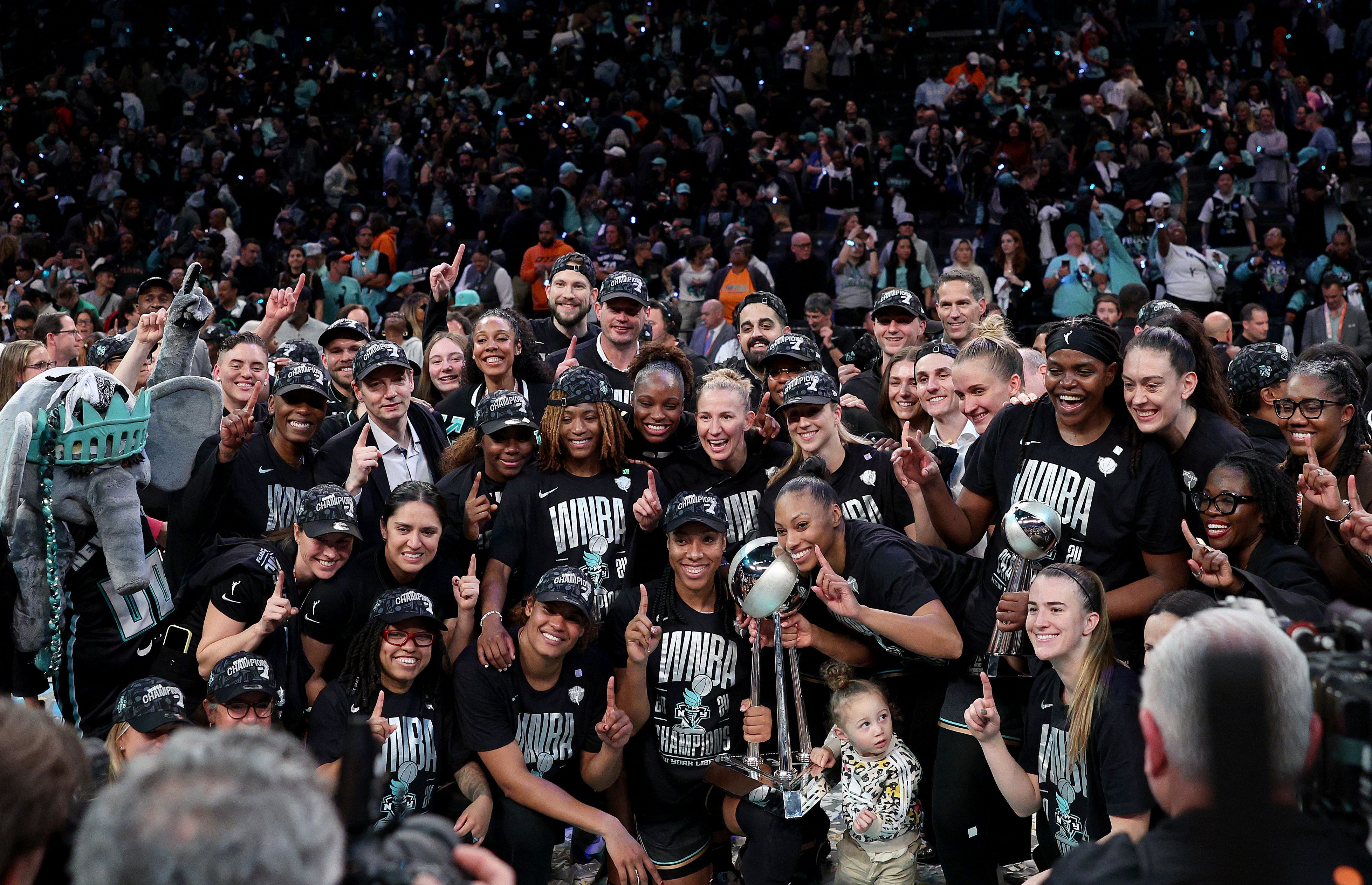 Liberty bate Lynx na prorrogação do quinto jogo das finais e é campeão da WNBA
