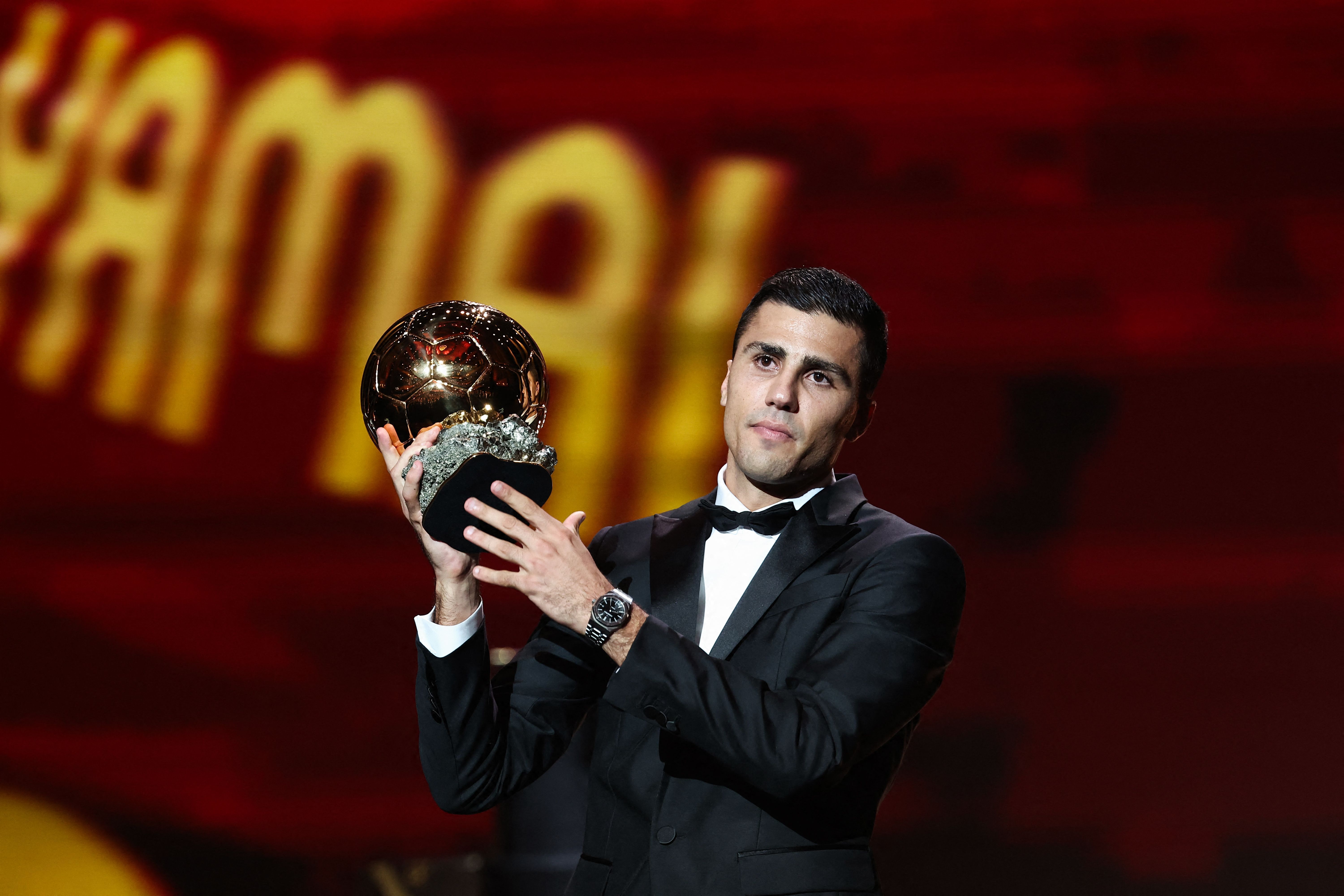 Bola de Ouro 2024: Rodri vence Vini Jr, e Brasil mantém jejum em premiação