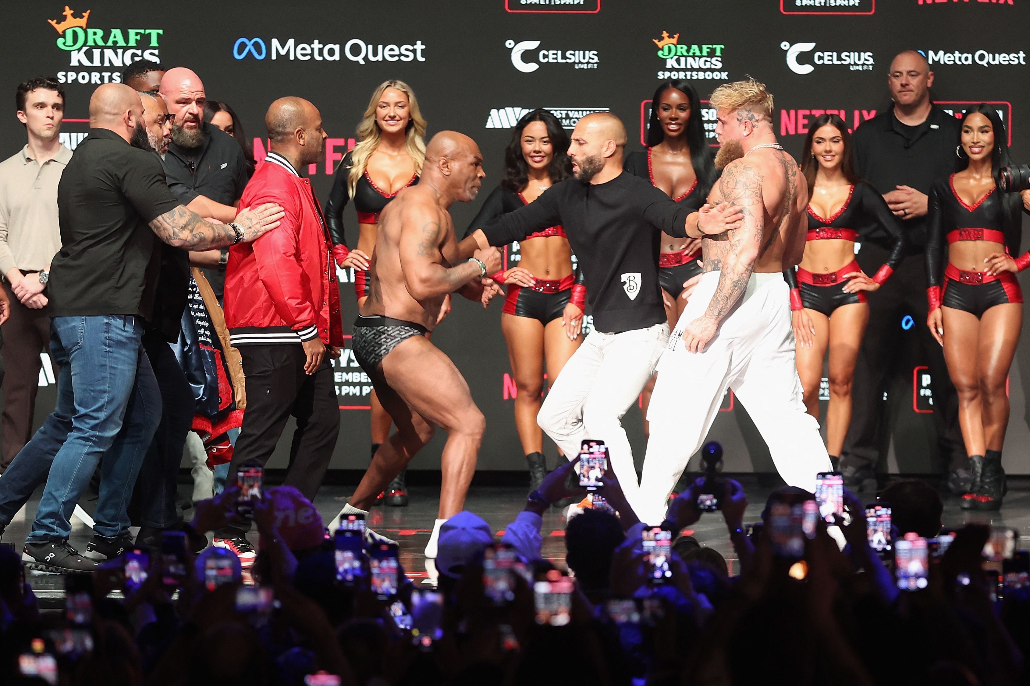 Mike Tyson ou Jake Paul: veja quem é o favorito nas casas de apostas