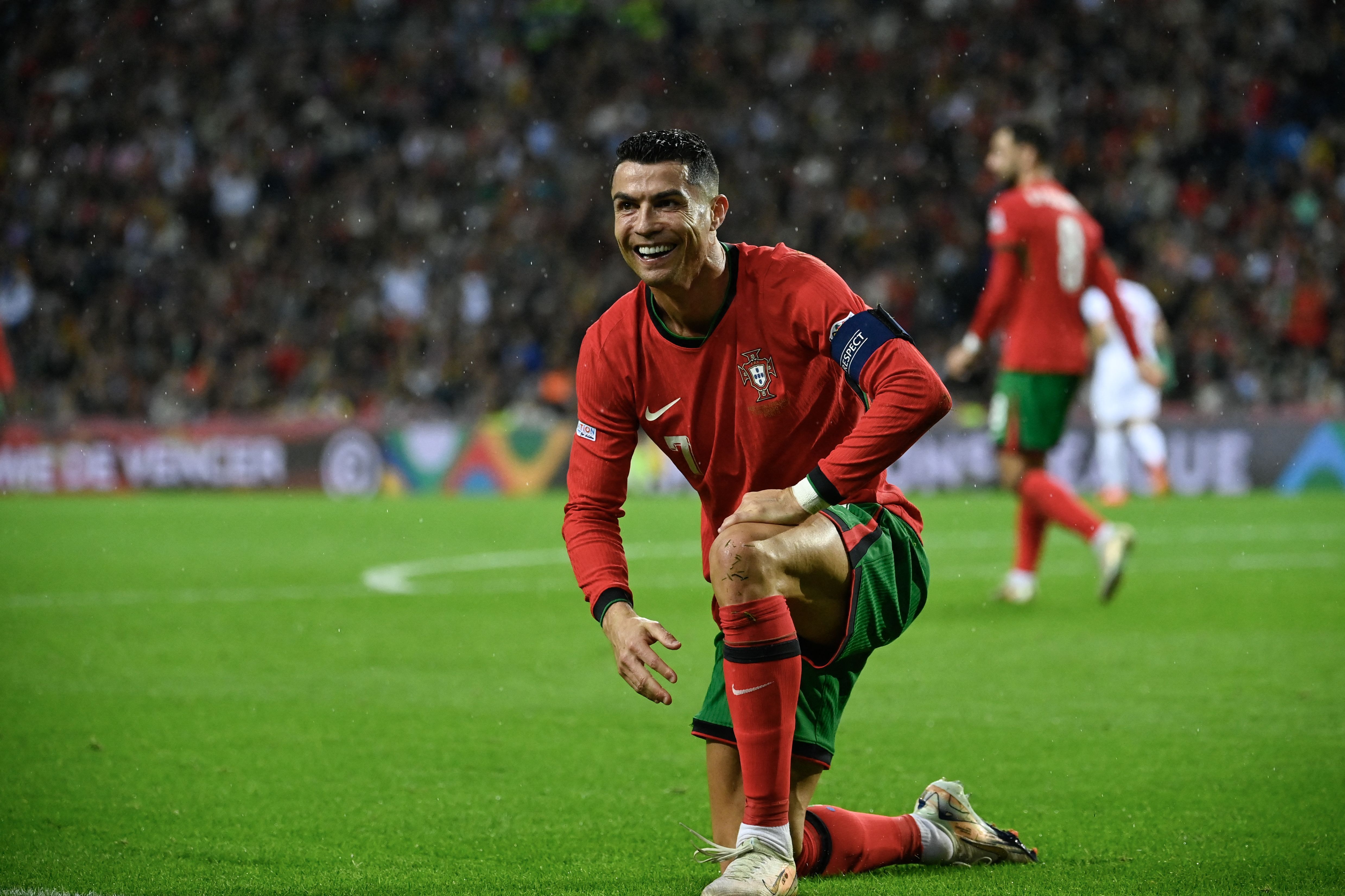 CR7 marca de bicicleta, Portugal goleia Polônia e se classifica na Liga das Nações
