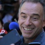Eleições presidenciais no Uruguai: Projeções apontam para vitória do esquerdista Yamandú Orsi