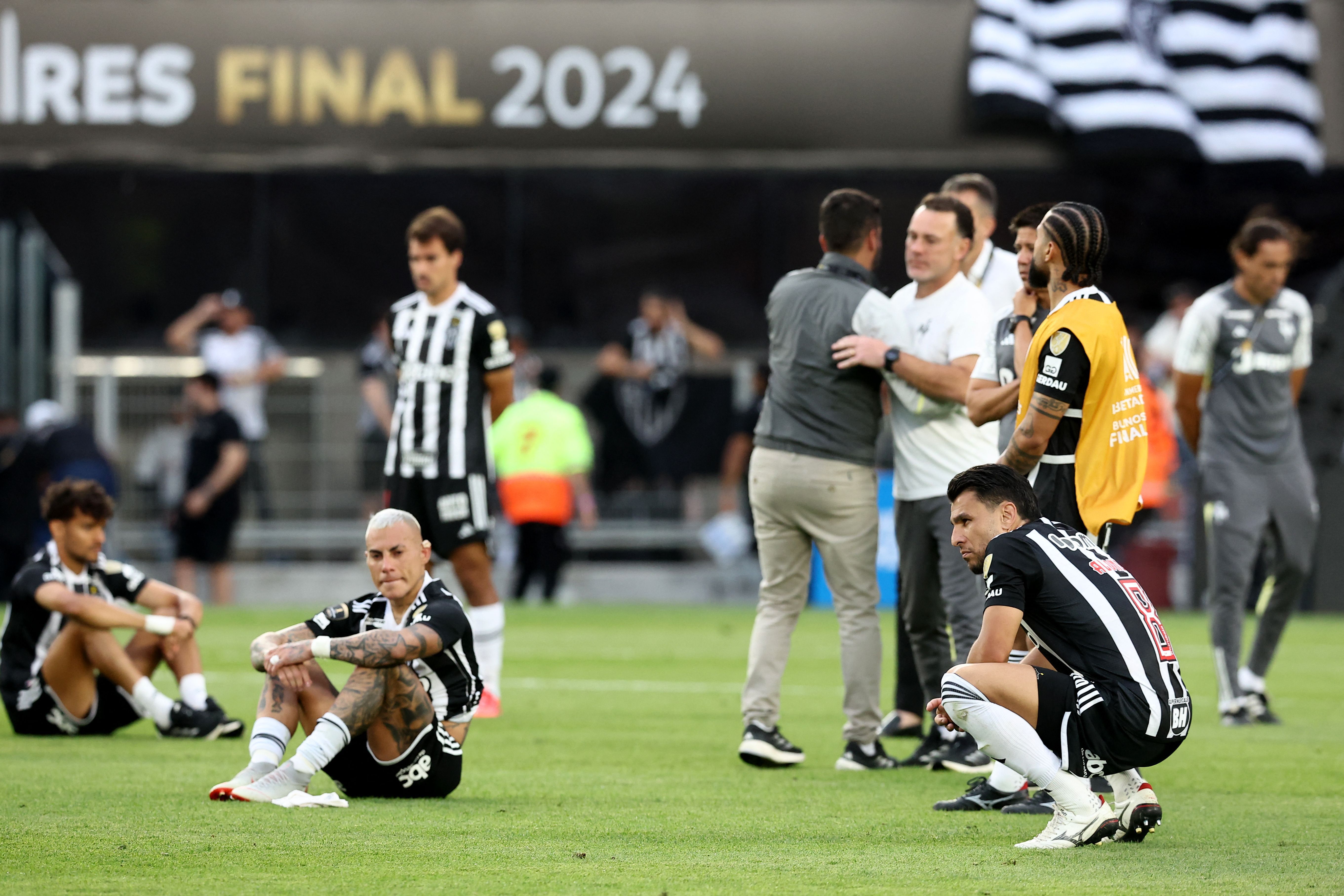 Titular do Atlético revela clima entre jogadores após vice da Libertadores