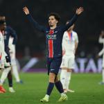 Com falha de ex-Botafogo, PSG bate Lyon pela Ligue 1