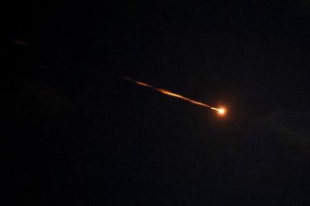 Mísseis foram avistados em diversas cidades de Israel nesta quinta (5)