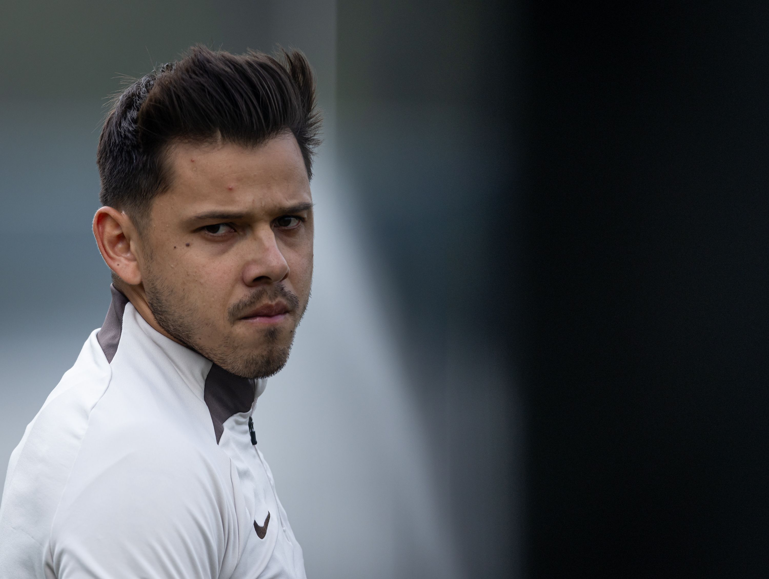 Romero coloca prazo para discutir renovação de contrato no Corinthians