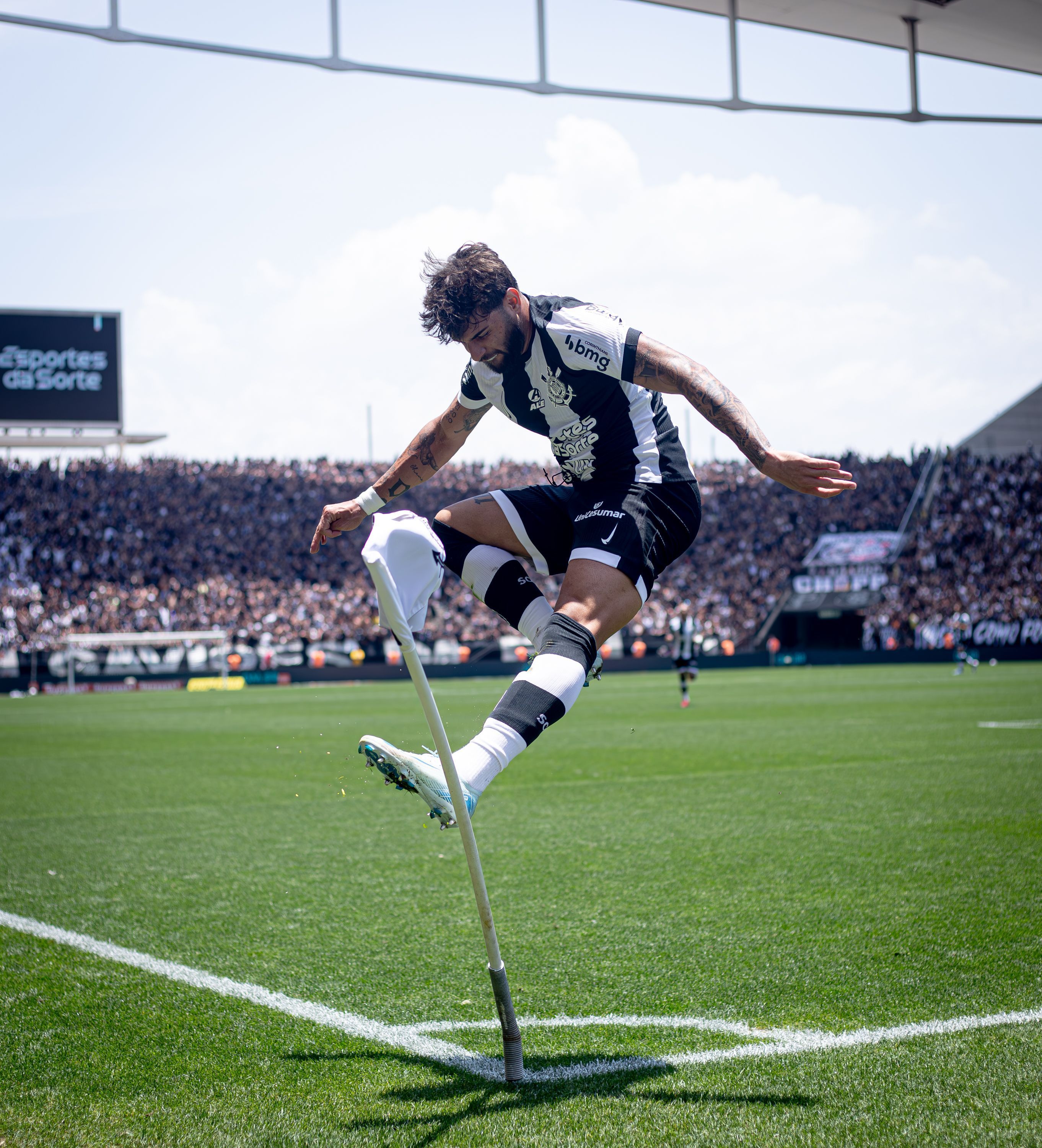 Bastidores: Yuri pediu para seguir em campo e não preocupa no Corinthians