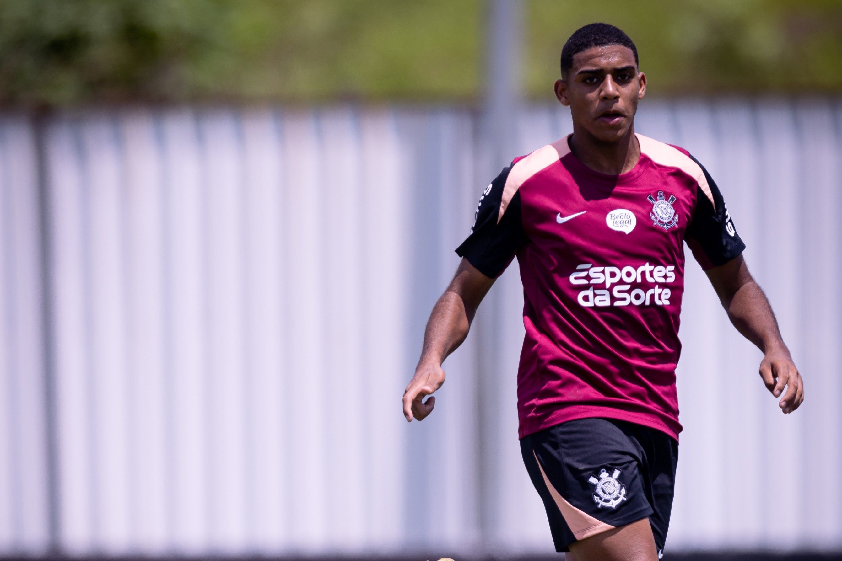 Atacante do Corinthians se lesiona com Seleção sub-20 e vira baixa