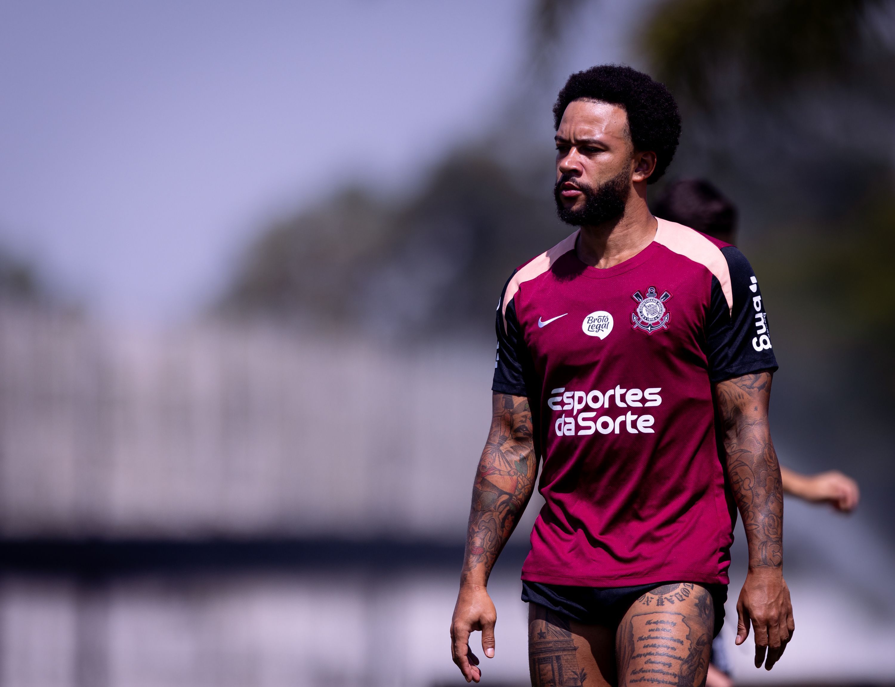 Por que Corinthians está otimista para renovar com Memphis Depay