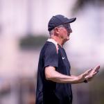 Sem reforços e com lesionados, Corinthians vive drama no ataque