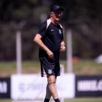 Corinthians terá meio-campo modificado para jogo contra o Fluminense