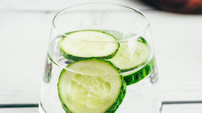 Água com pepino dieta detox