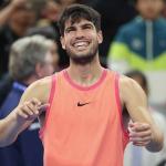 Tênis: Alcaraz vence Medvedev e enfrentará Sinner na final do Open da China