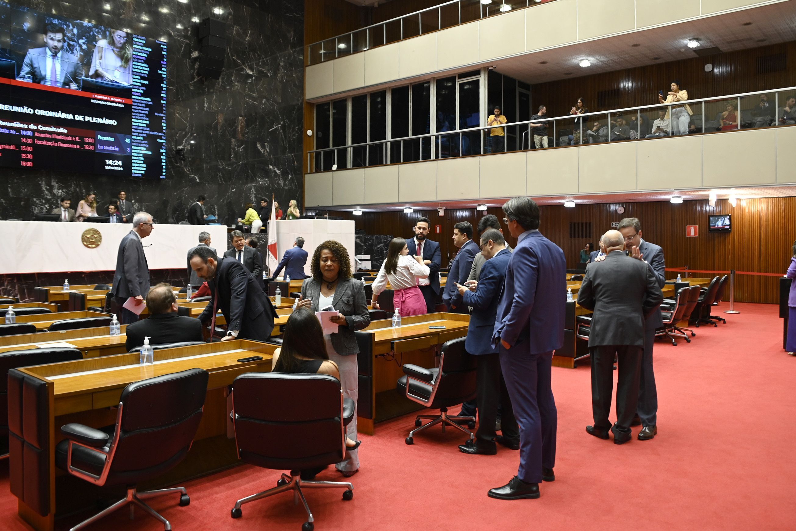 ALMG retoma ritmo de votações pós eleições municipais; veja projetos que avançaram nesta semana