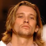 Preso, ex-modelo internacional é denunciado por tráfico de drogas e posse de arma