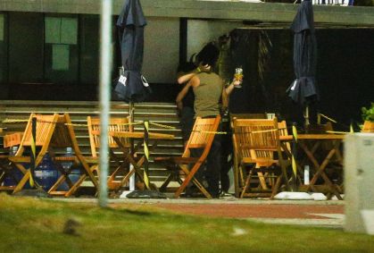 Participantes do Dança dos Famosos curtem madrugada no Rio