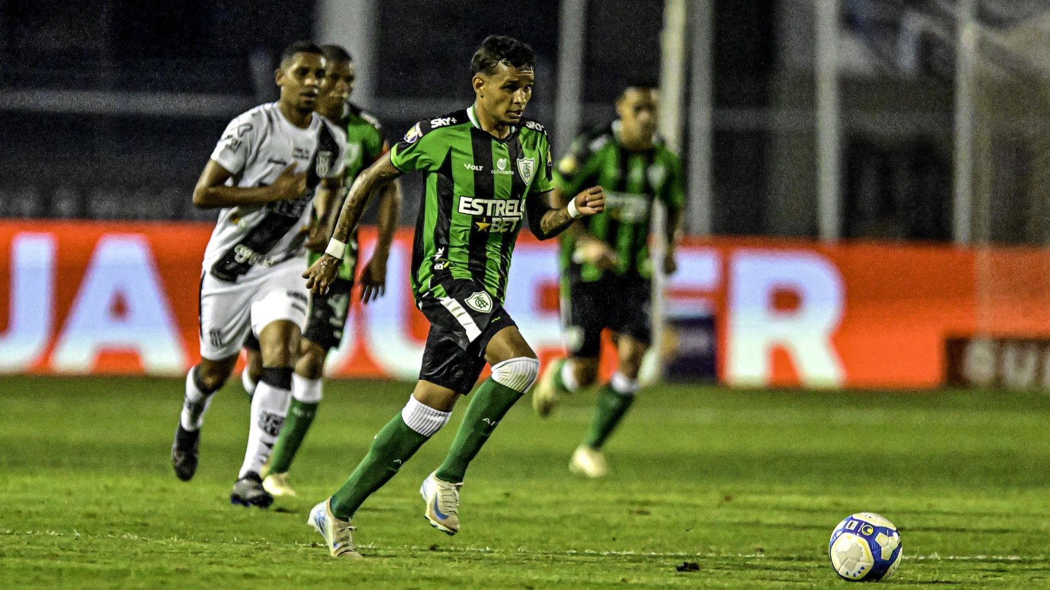 Ponte Preta x América: assista aos melhores momentos da vitória do Coelho na Série B