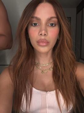Anitta exibe mudança radical nas redes sociais
