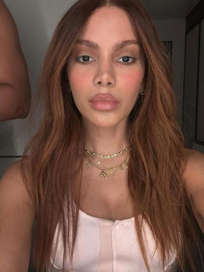 Anitta exibe mudança radical nas redes sociais