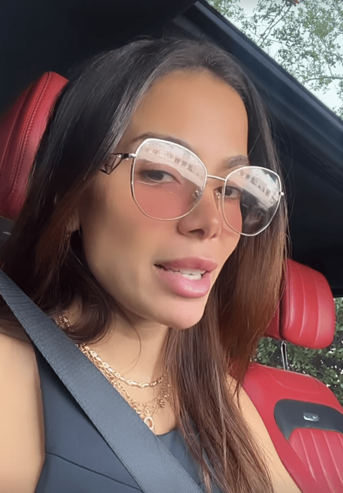 Anitta continua em Miami