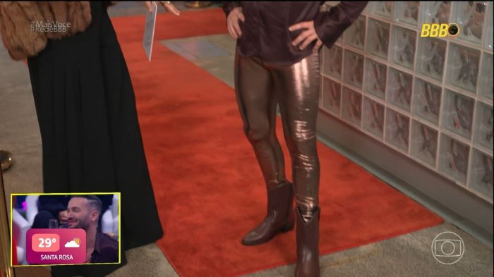Roupa de ex-BBB foi comentário durante entrevista de Ana Maria Braga e campeã Renata.