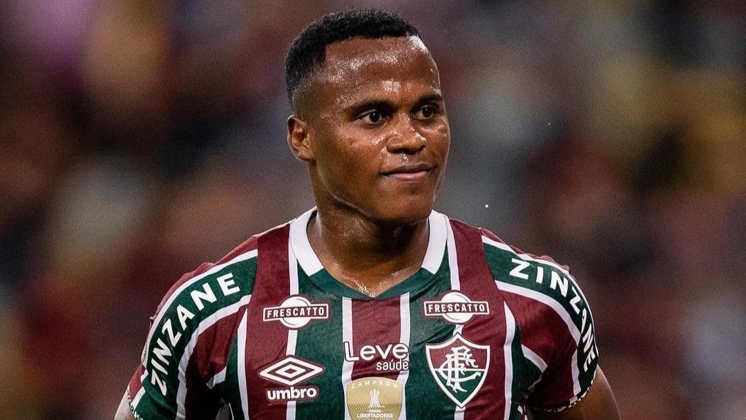 Cruzeiro mira contratação de Arias e estuda proposta ao Fluminense