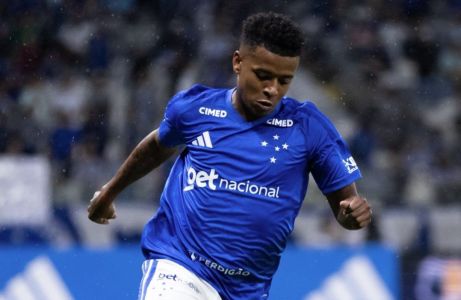 Keny Arroyo em ação pelo Cruzeiro na temporada 2026