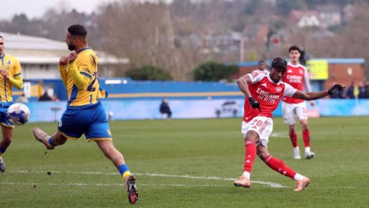 Madueke marcou um dos gols do Arsenal