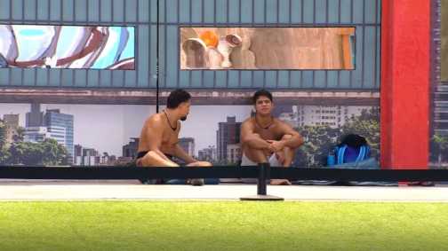 Vinícius e Guilherme cumprem punição no BBB 25