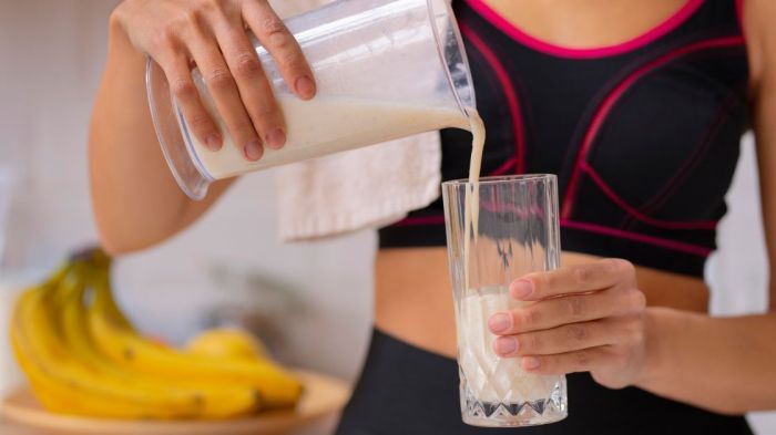 Atividade física: aprenda a fazer shakes deliciosos para o pré e pós-treino