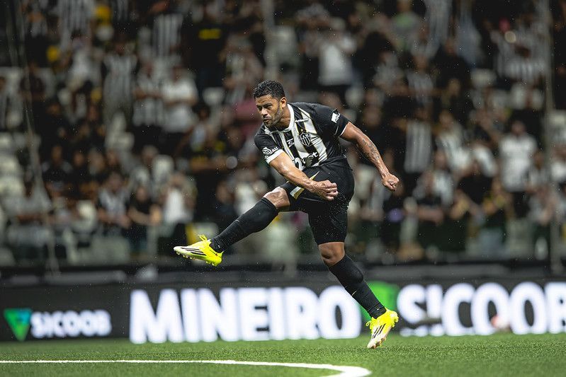 Hulk pode se tornar maior artilheiro das finais diretas entre Atlético e Cruzeiro