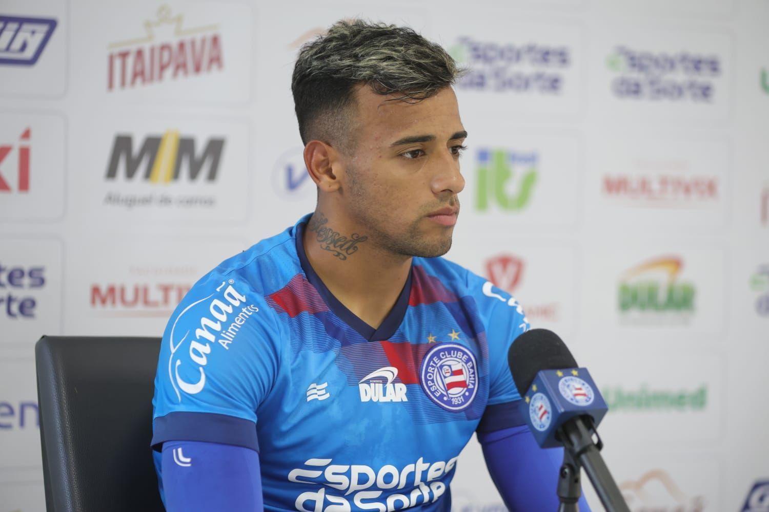 Joia do Uruguai se posiciona sobre polêmica que envolve Bielsa na seleção