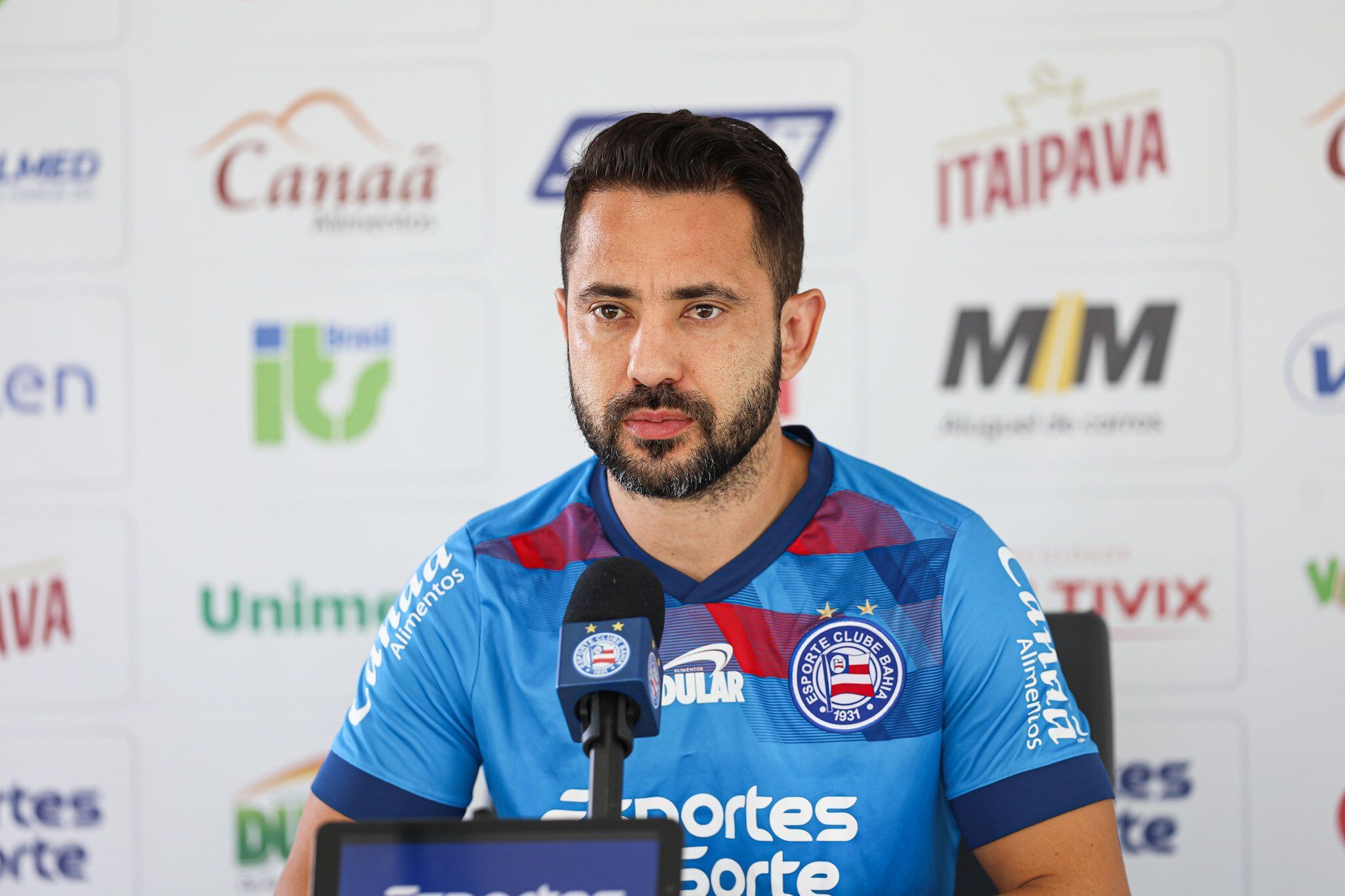 Falta repertório? Everton Ribeiro revela o que pensa sobre Ceni no Bahia