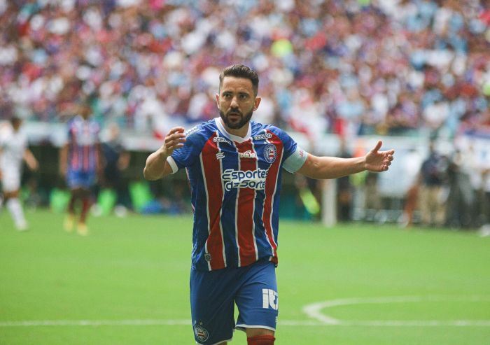 Everton Ribeiro comemora gol do Bahia na final do Campeonato Baiano