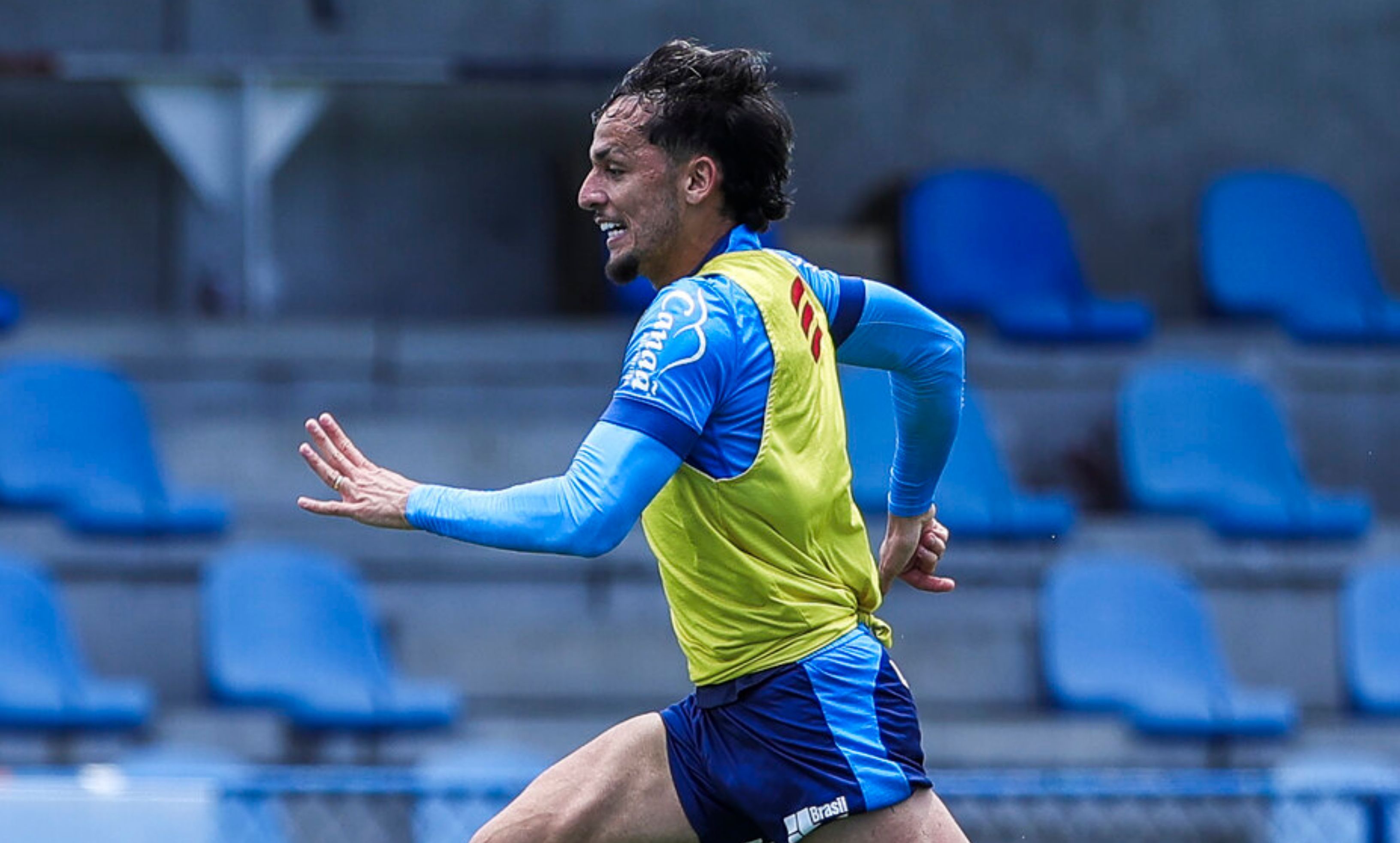 Biel participa de treino e pode reforçar Bahia contra o Juventude