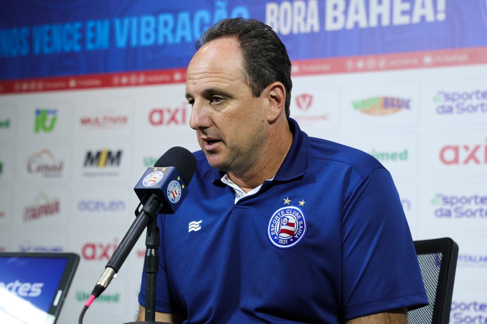 Rogério Ceni elogia Bahia por vitória sobre o Criciúma, mas cobra evolução