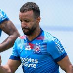 Jogador do Bahia se posiciona sobre boatos de traição da ex com assistente de Ceni