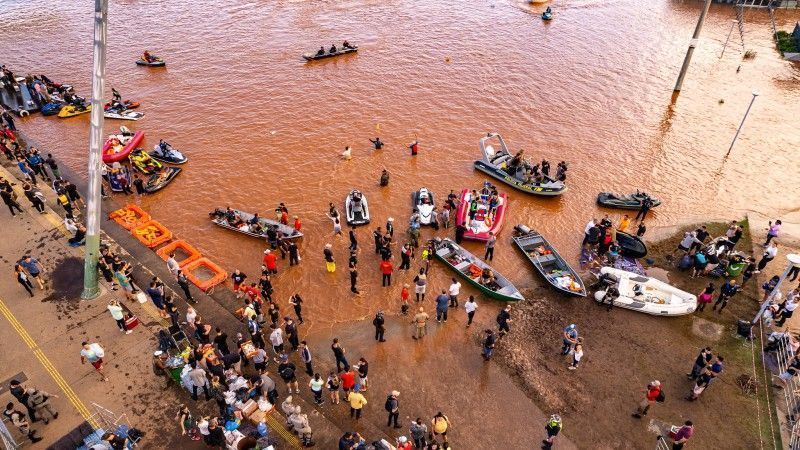 Pelo menos 78 pessoas morrem após barco virar no Congo
