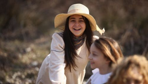 Atriz como Melissa em The Girl Of The Green Valley