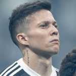 Bernard, do Atlético, lamenta morte chocante de jogador de seleção