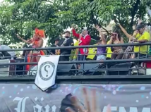 Bloco Insanidade arrasta foliões neste domingo de Carnaval, na região Centro-Sul de BH