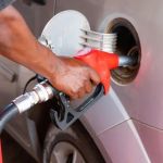 Procon multa postos de combustíveis por aumento sem justificativa em Juiz de Fora