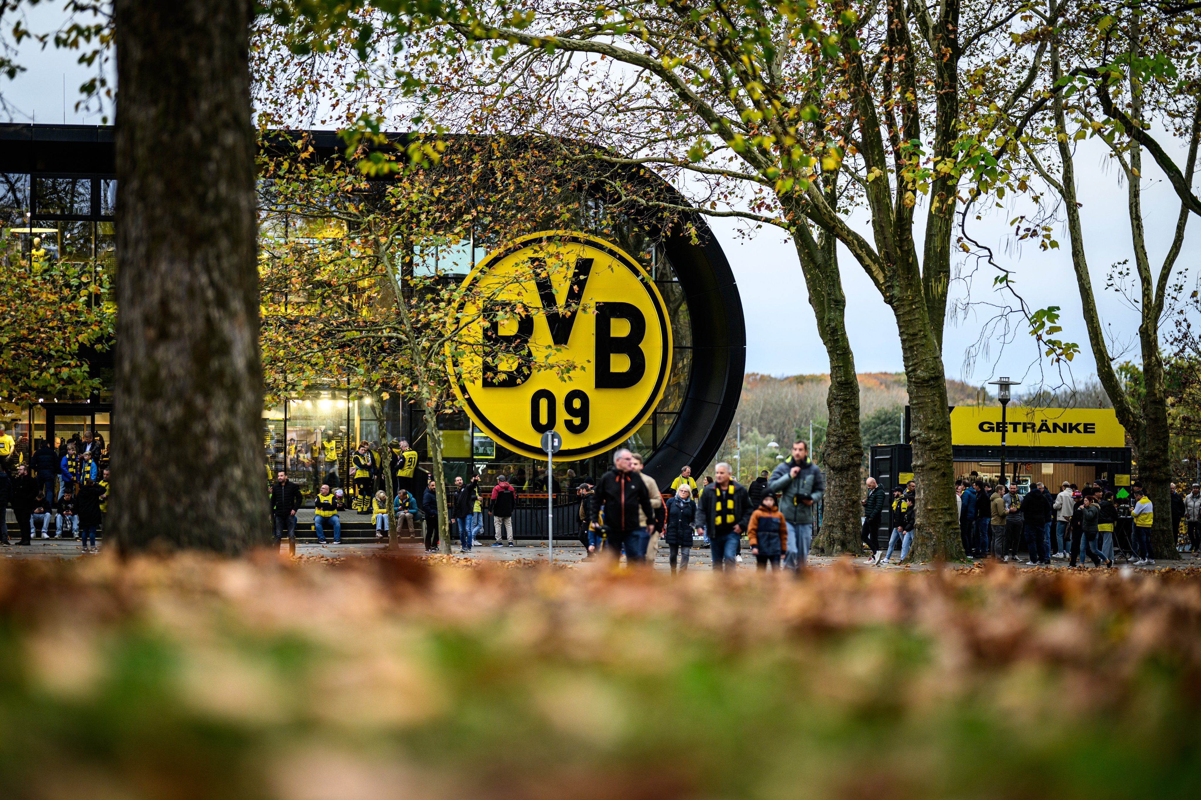 Presidente do Borussia Dortmund anuncia consulta a sócios sobre patrocínio polêmico