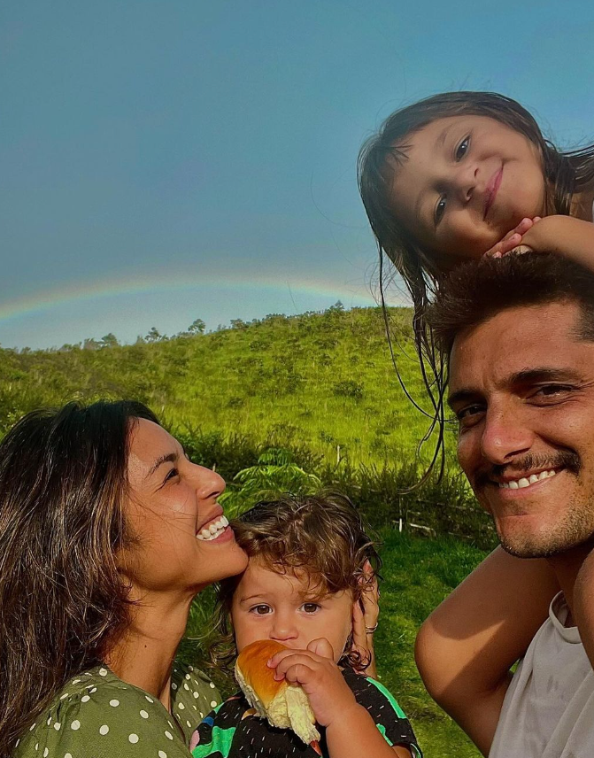 Yanna Lavigne, Bruno Gissoni e filhas