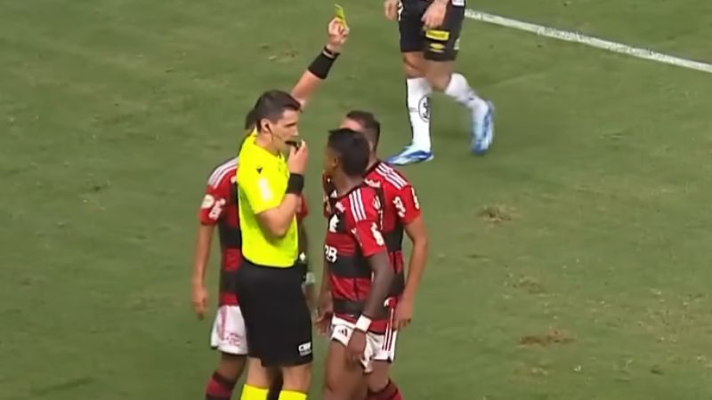 Como Bruno Henrique, do Flamengo, recebeu cartões que desencadearam operação da PF